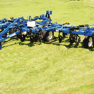 The Blu-Jet Legacy Nh3 applicator is a great fit for many operations that need a fertilizer applicator that can apply anhydrous ammonia quickly and safely.