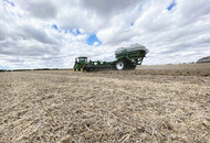 Raptor strip tillage tool, TerrainPro strip till row unit, strip tillage equipment, strip till equipment, striptill, striptillage, tillage, strip till bar, strip till row unit, strip till farming